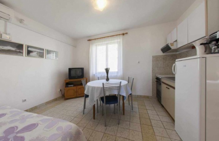 Apartments Benika: A4+1 
