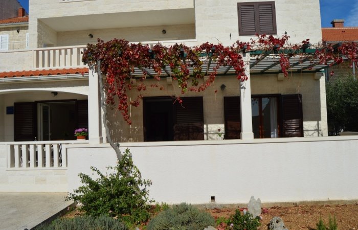 Apartments Martinić: A2+2 *** 